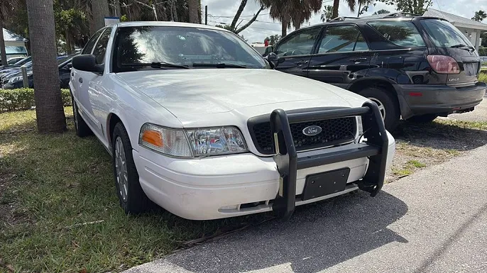 2010 Ford Crown Victoria
