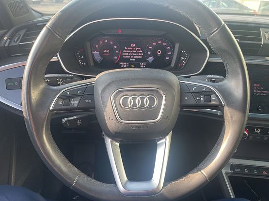 2021 Audi Q3 Premium S line photo 10