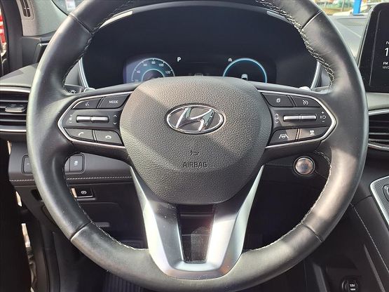 2023 Hyundai Santa Fe Limited photo 2