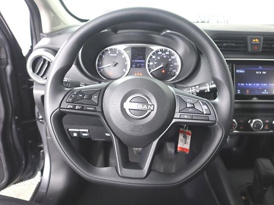 2024 Nissan Versa S photo 10