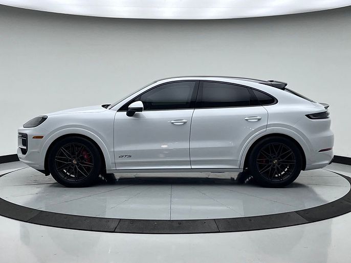 2025 Porsche Cayenne