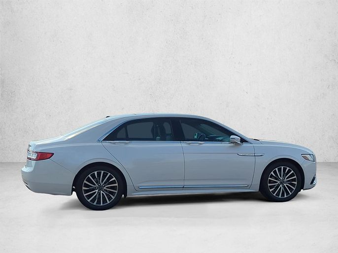 2017 Lincoln Continental