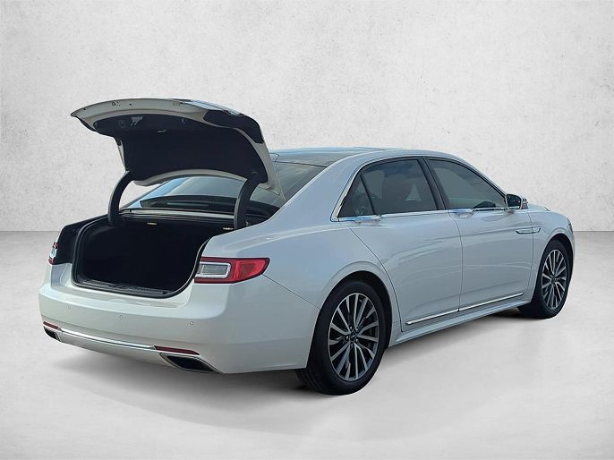 2017 Lincoln Continental