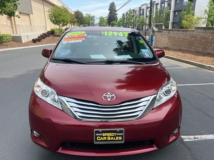 2011 Toyota Sienna