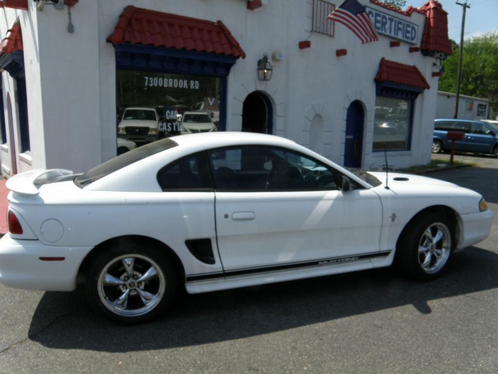 1997 Ford Mustang null image 1
