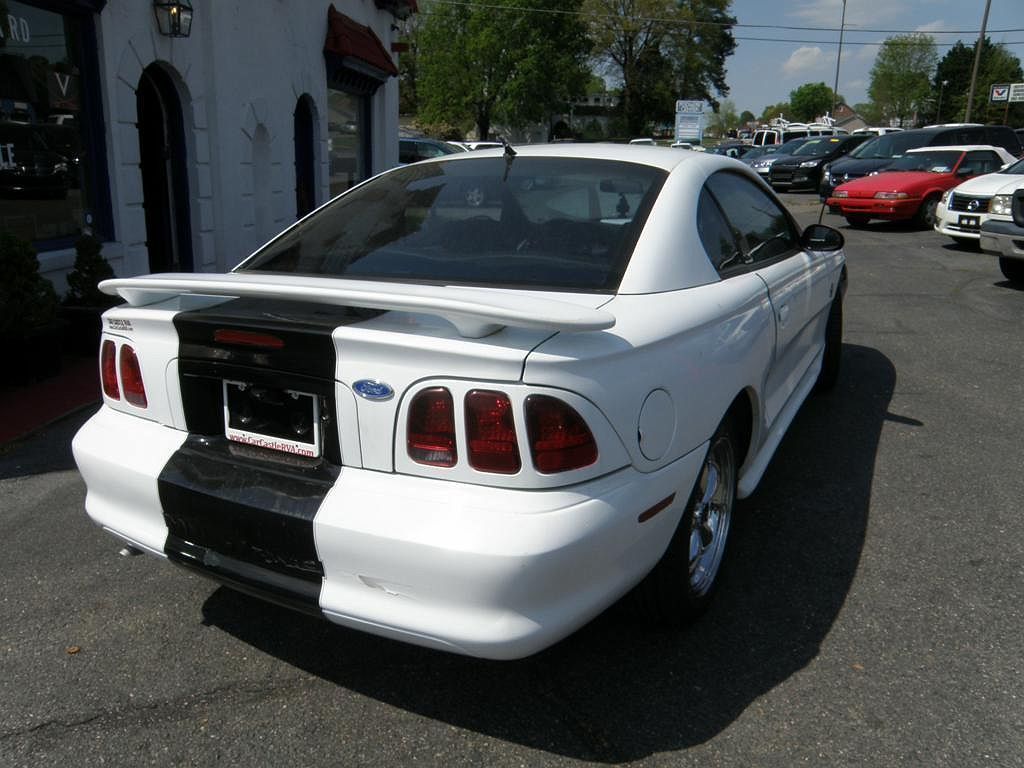 1997 Ford Mustang null image 2