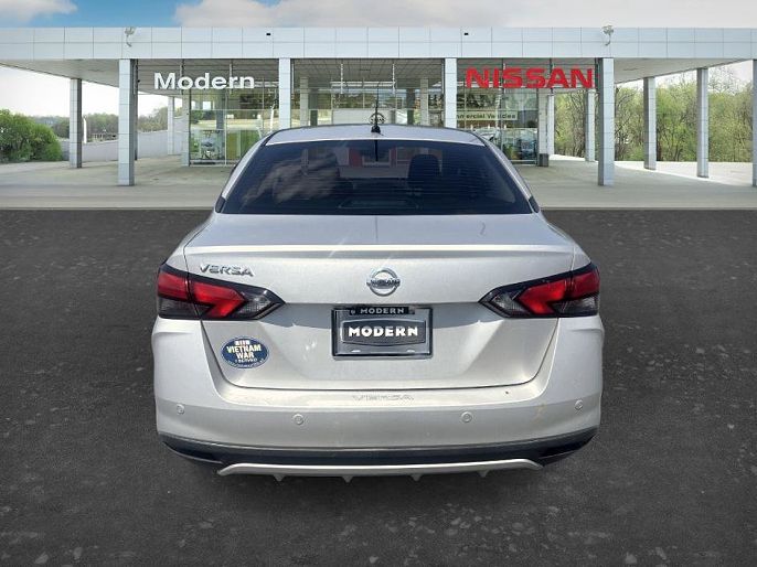 2022 Nissan Versa