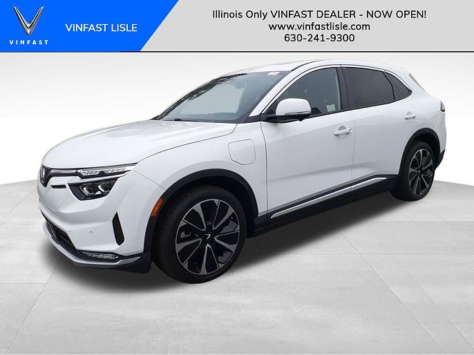 2025 VinFast VF8