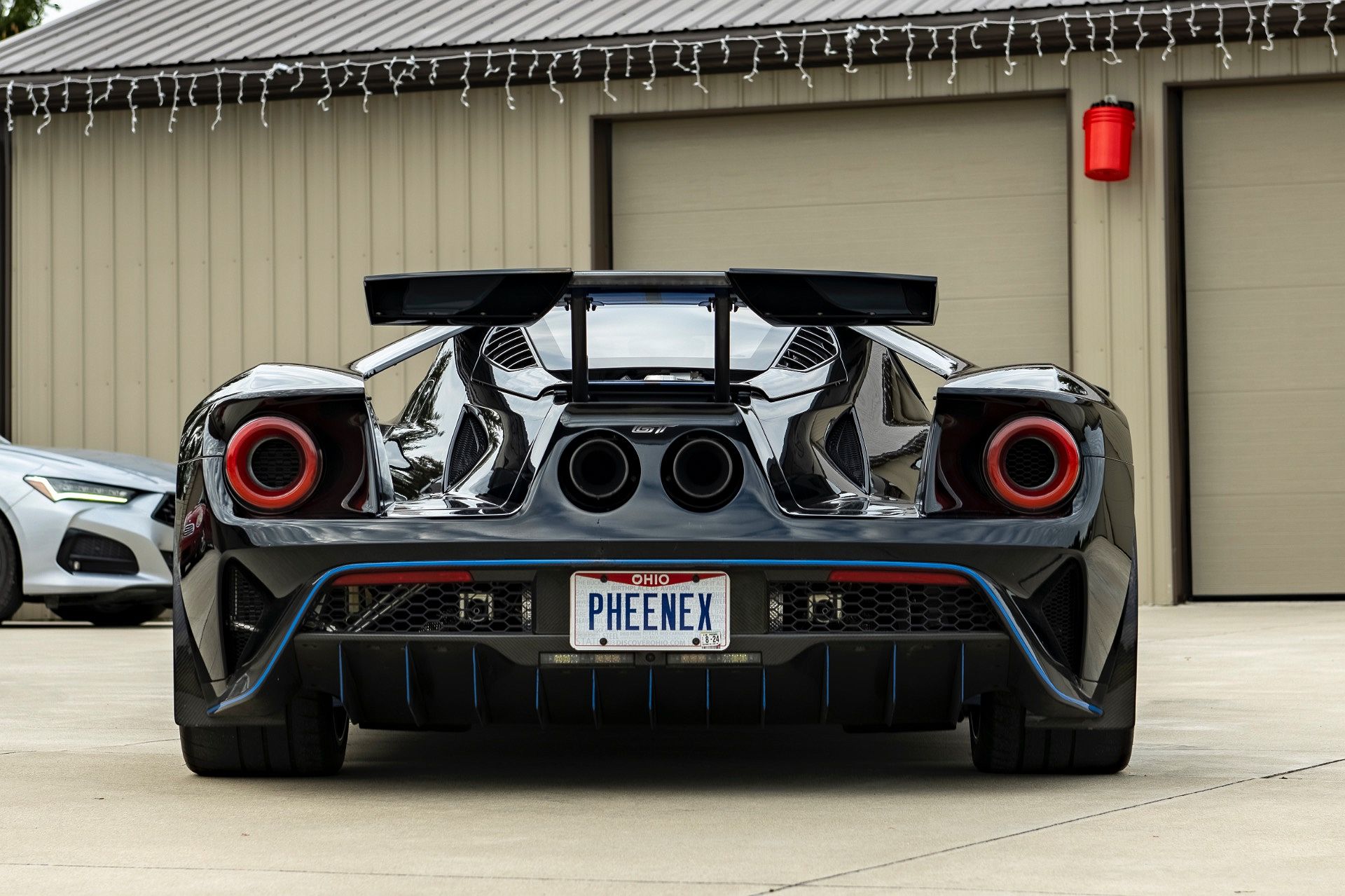 2019 Ford GT null image 31