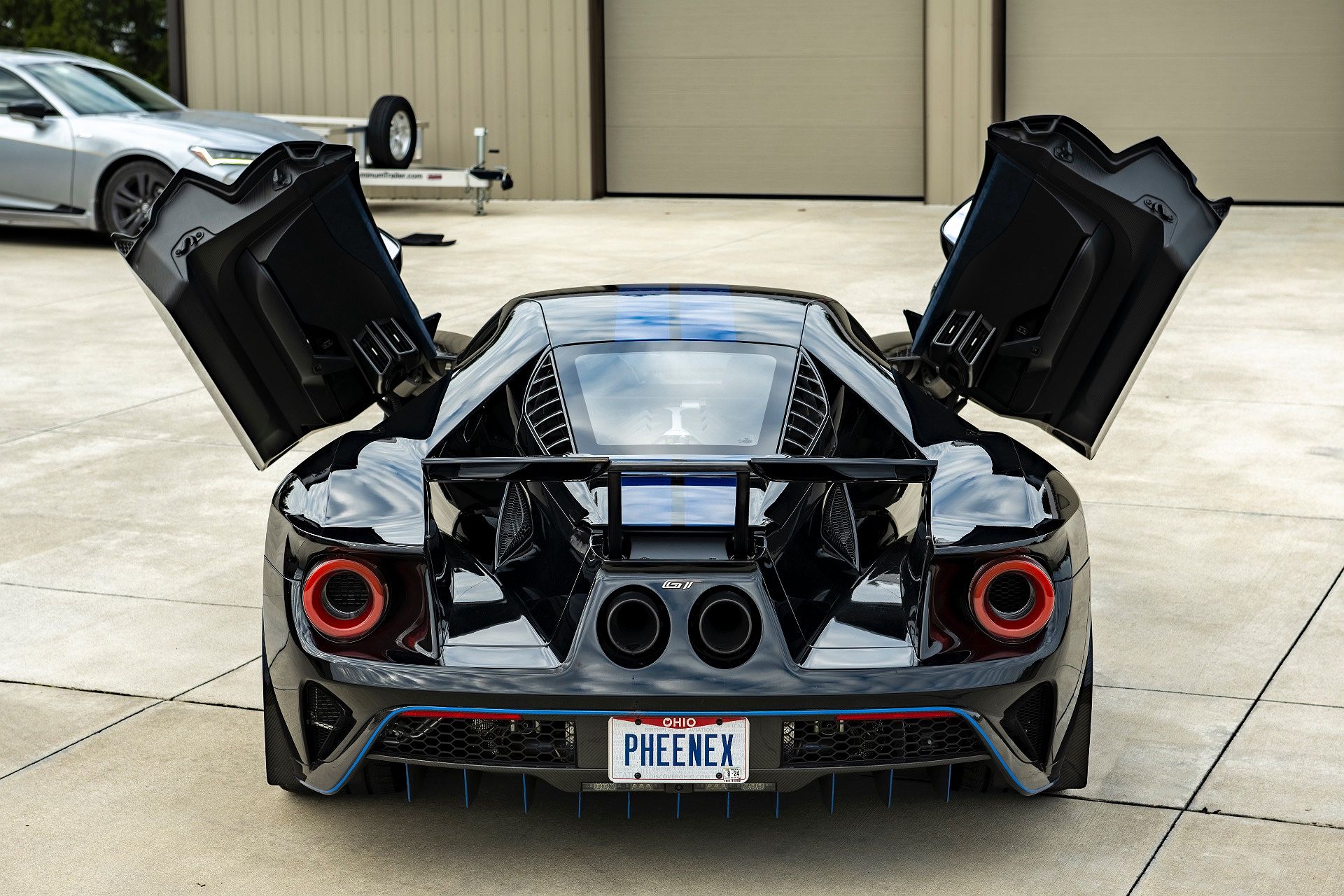 2019 Ford GT null image 5