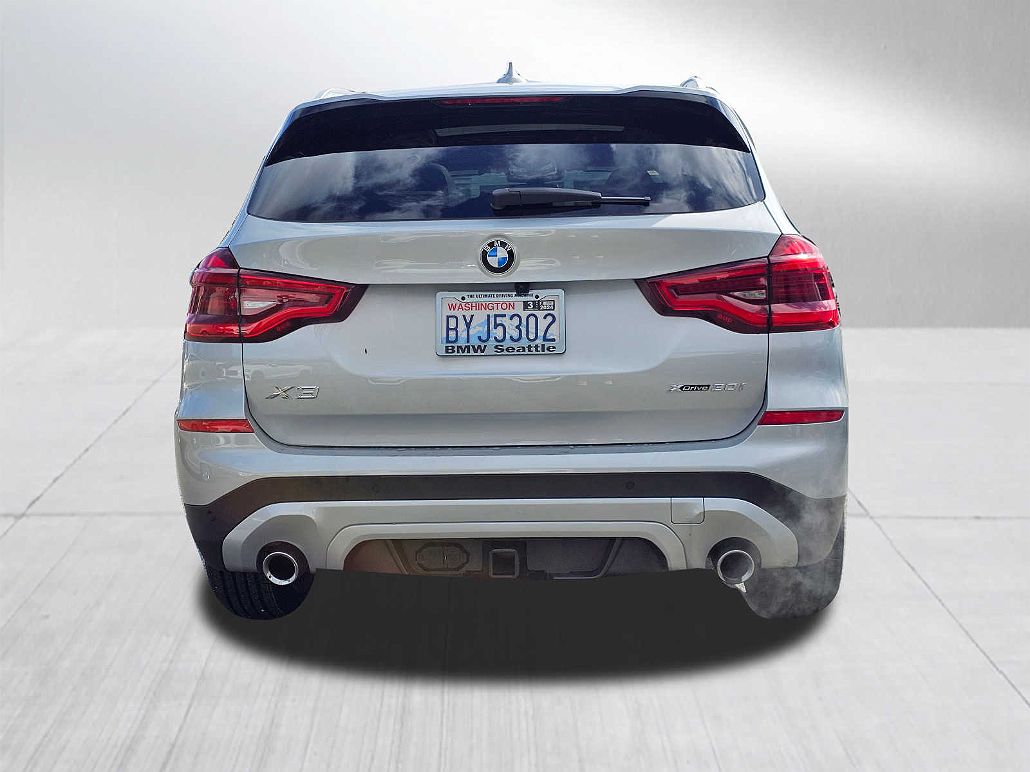 2020 BMW X3 xDrive30i image 3