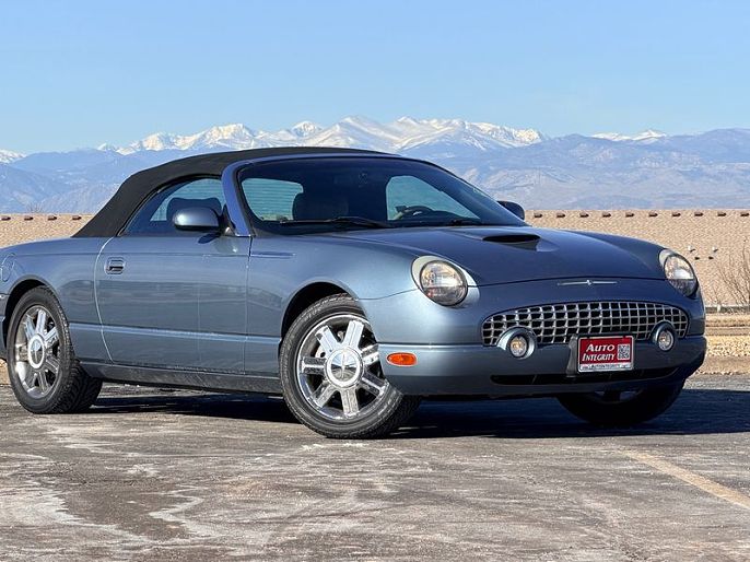 2005 Ford Thunderbird