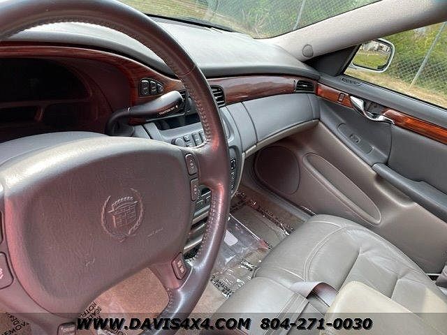 2000 Cadillac DeVille Professional image 9