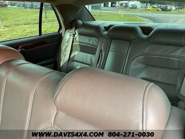 2000 Cadillac DeVille Professional image 14