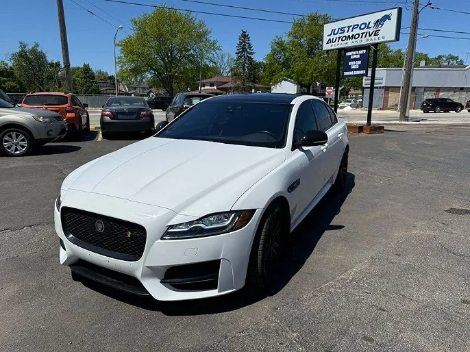 2017 Jaguar XF