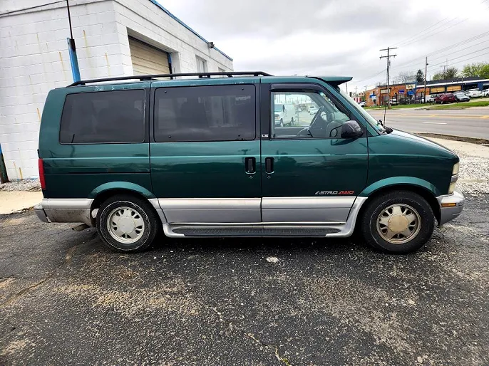 2000 Chevrolet Astro