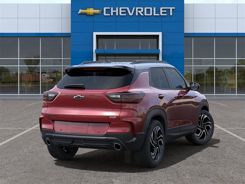 2024 Chevrolet TrailBlazer RS image 3