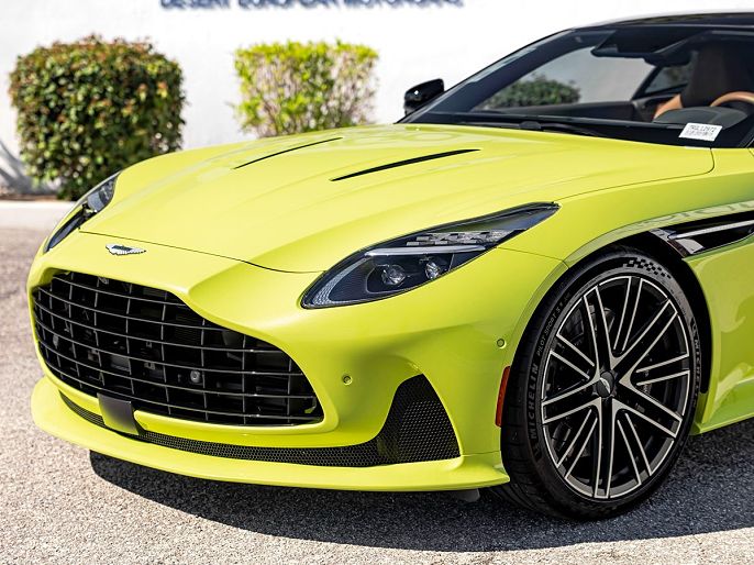 2024 Aston Martin DB12