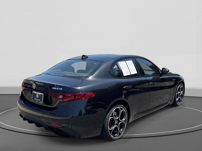 2023 Alfa Romeo Giulia