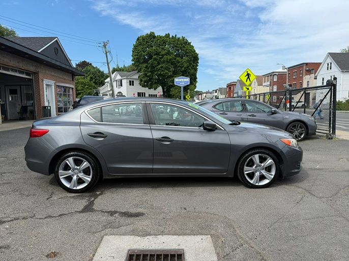 2013 Acura ILX