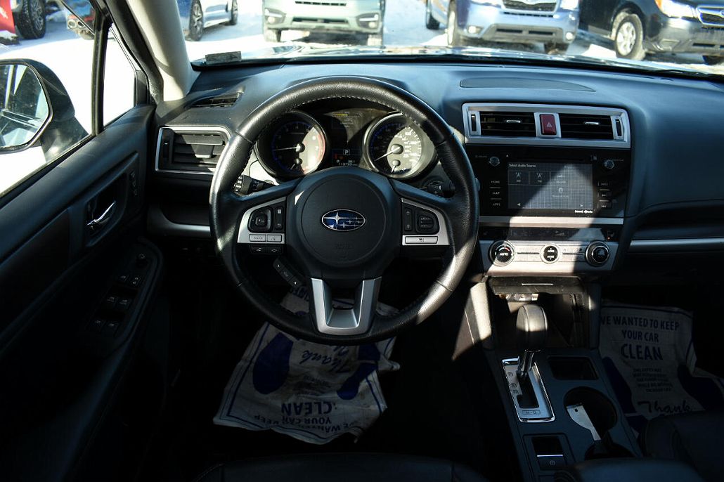 2015 Subaru Legacy 2.5i Limited image 5