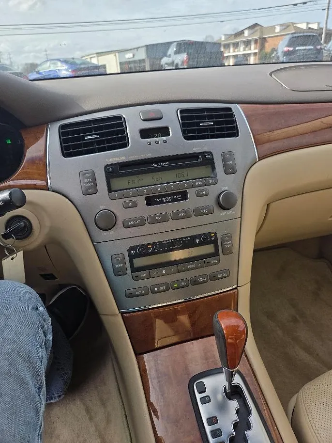 2005 Lexus ES