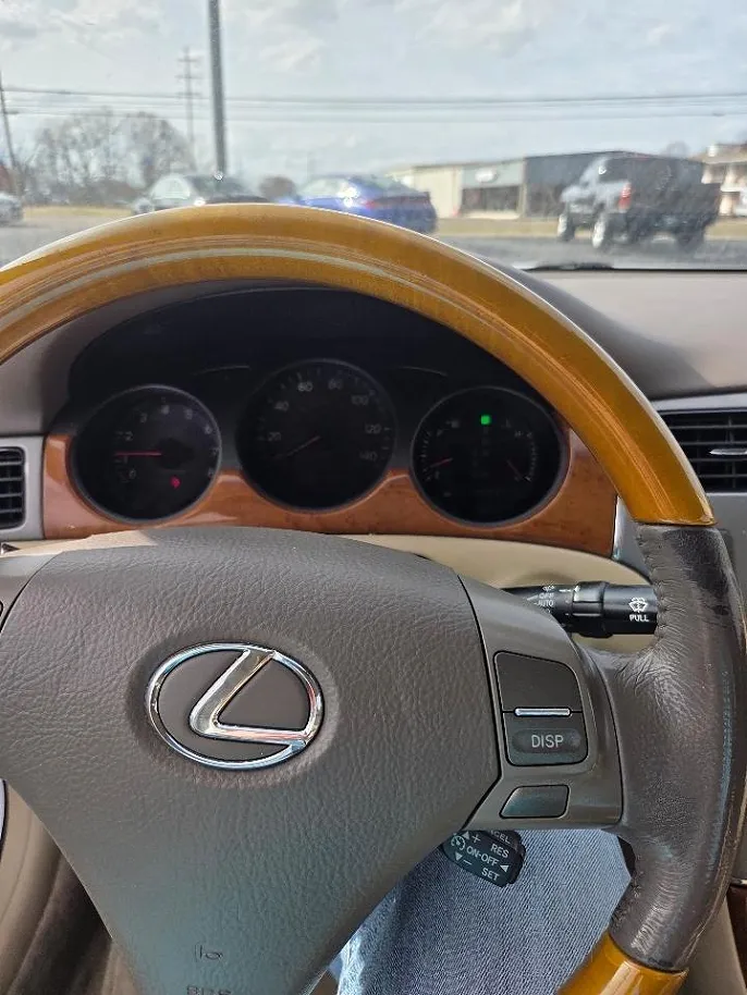 2005 Lexus ES