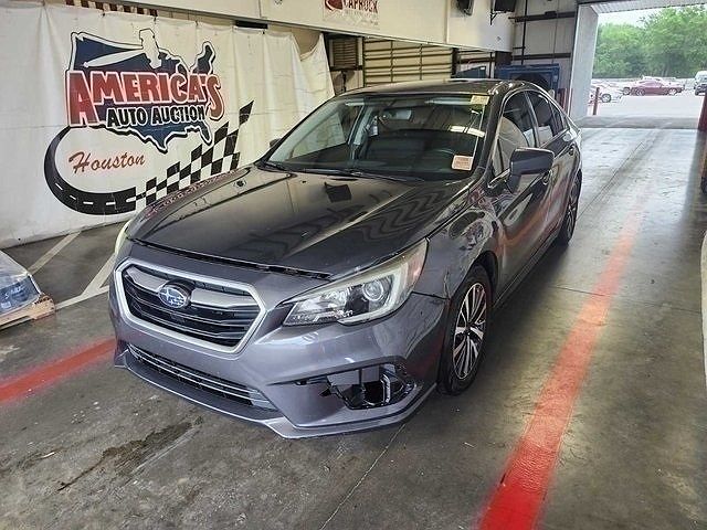 2018 Subaru Legacy 2.5i image 0