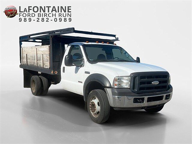 2007 Ford F-550 XL image 2