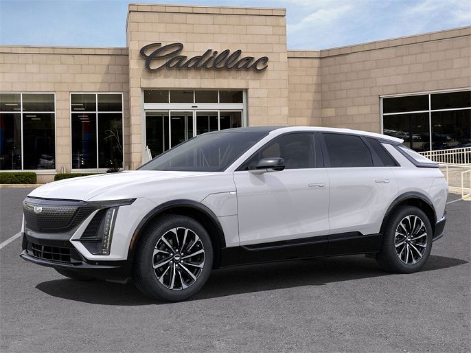2025 Cadillac Lyriq
