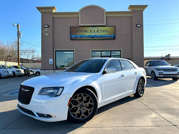 2017 Chrysler 300
