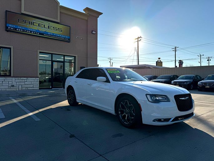 2017 Chrysler 300