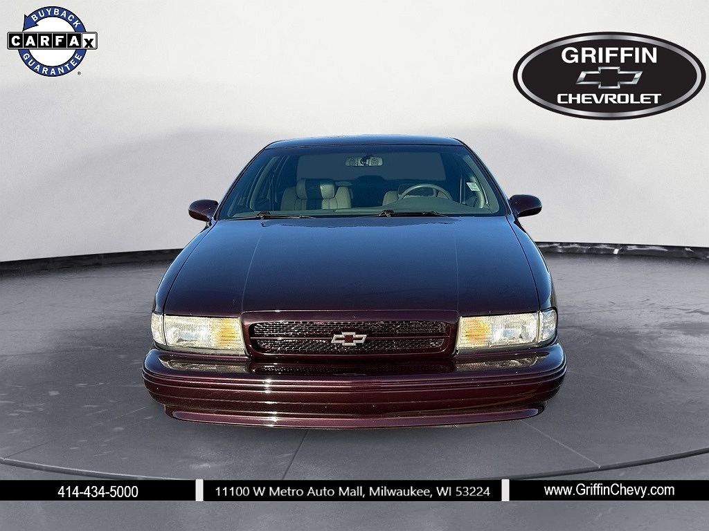 1996 Chevrolet Caprice Classic/Impala image 2