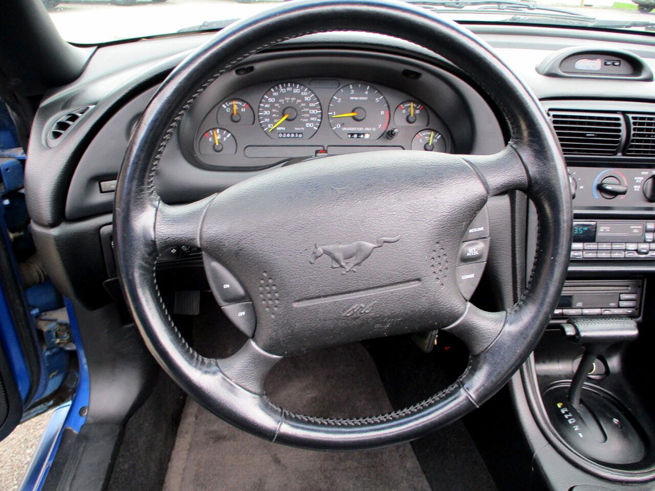 1995 Ford Mustang GT image 11