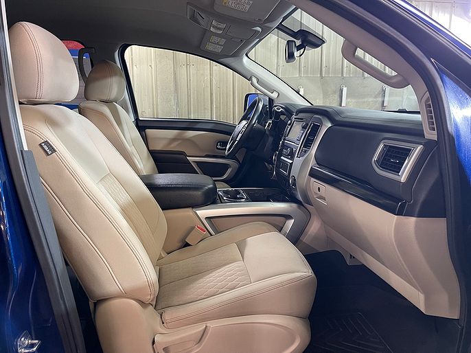 2016 Nissan Titan XD