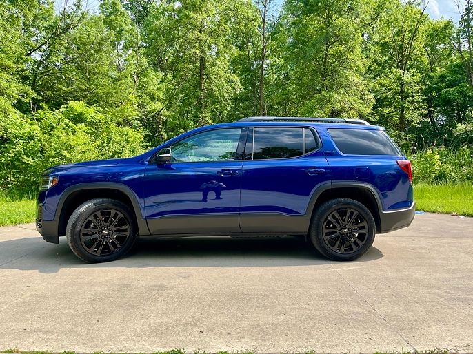2023 GMC Acadia