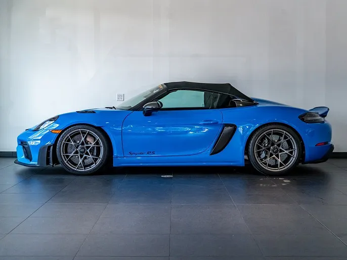 2024 Porsche 718 Spyder