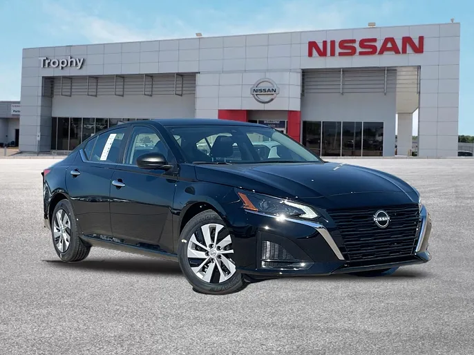 2025 Nissan Altima
