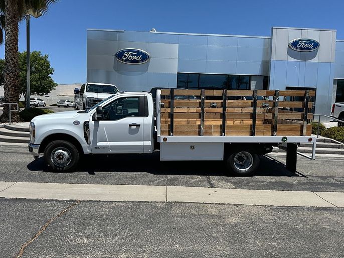 2025 Ford F-350