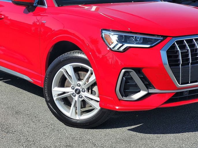 2022 Audi Q3