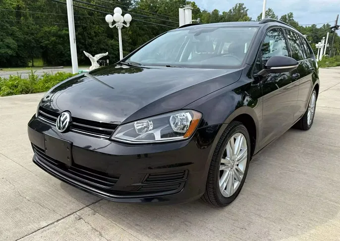 2016 Volkswagen Golf