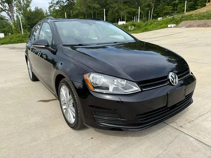 2016 Volkswagen Golf