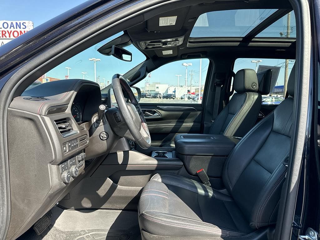 2021 Chevrolet Tahoe RST image 4