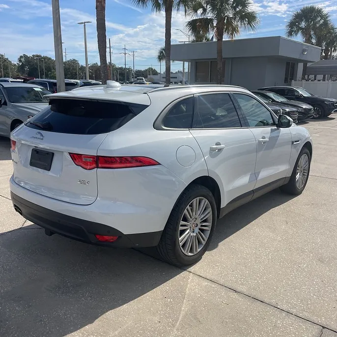 2018 Jaguar F-Pace