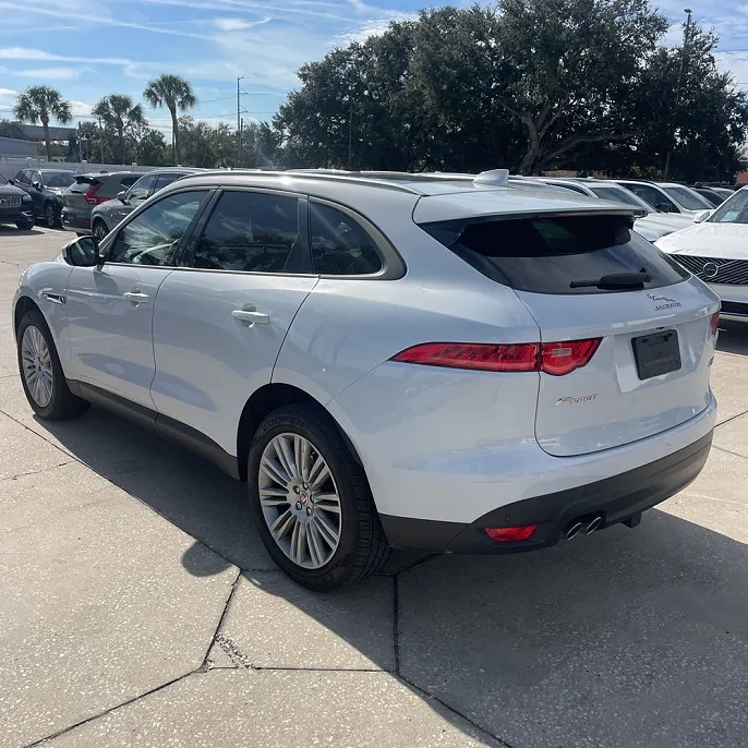 2018 Jaguar F-Pace