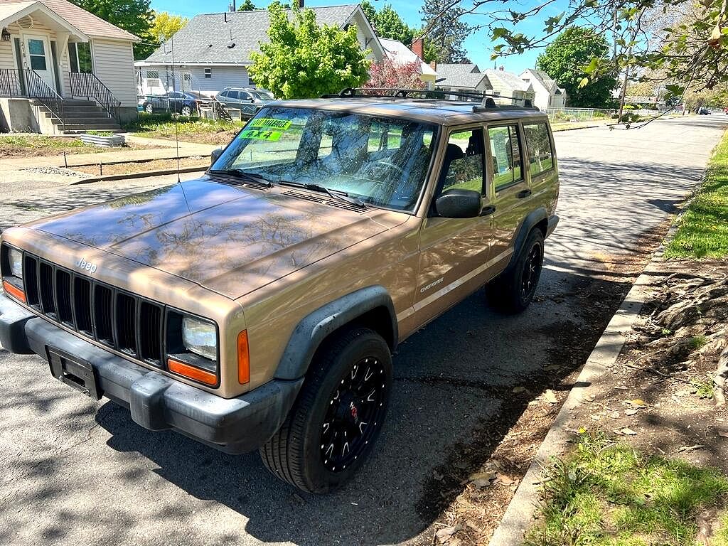 2000 Jeep Cherokee SE image 1