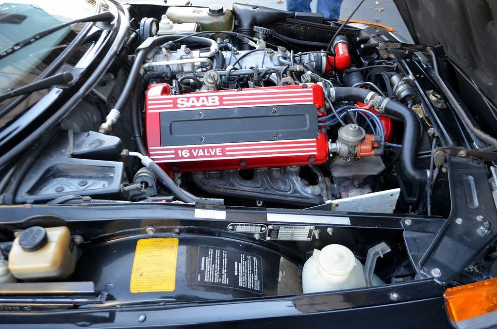 1988 Saab 900 Turbo image 39