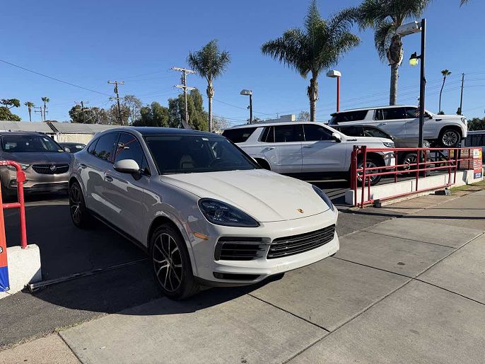 2022 Porsche Cayenne