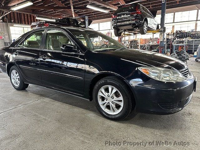 2005 Toyota Camry