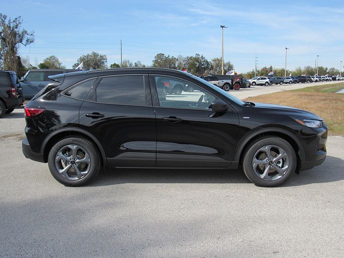 2025 Ford Escape
